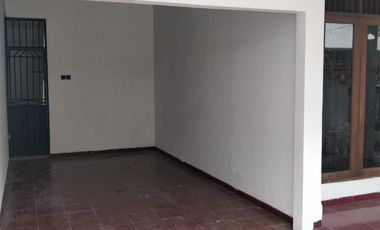 Disewakan Rumah Bagus Siap Huni di Pulo asem