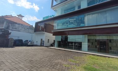 showroom, gudang dan kantor di by pass ngurah rai dekat kuta