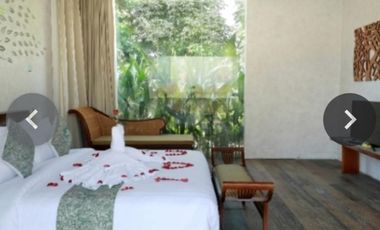 villa manajemen hotel,rivate pool,2 kamar besar,furnished dekat pantai