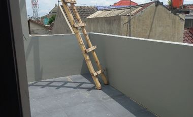 Rumah Cluster Nusukan Solo Kota Lokasi Dekat Jalan Raya (EL)