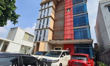 Gedung Megah 5 Lantai MURAH di Jalan Utama Ciputat, Tangerang