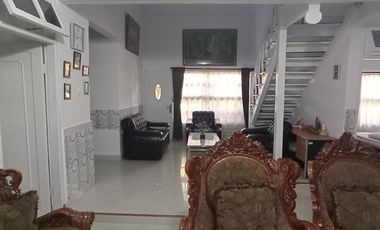 Dijual Villa Murah dan Luas, Cantik Siap Huni di Cipanas Puncak Jawa Barat