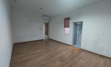 Rumah Sewa Residence One 2lantai full renov mentok nyaman dekat kemana