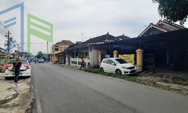 Rumah strategis pinggir jalan utama dekat pasar simo Boyolali