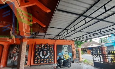 Rumah strategis pinggir jalan utama dekat pasar simo Boyolali