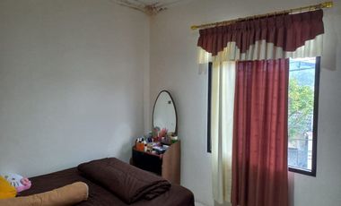 Dijual Rumah 2 Lantai Hook Perum Ciaul Kota Sukabumi