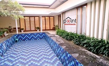 Rumah mewah luas strategis sumber Banjarsari solo