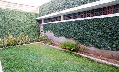 Rumah mewah luas strategis sumber Banjarsari solo