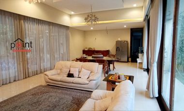 Rumah mewah luas strategis sumber Banjarsari solo