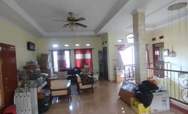 Dijual  Rumah Nyaman 2 Lantai Komplek Margaasih Permai