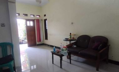 Dijual  Rumah Nyaman 2 Lantai Komplek Margaasih Permai