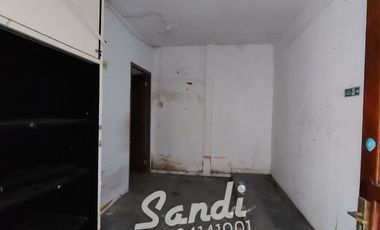 Ruang Usaha Kantor Bekas Pabrik Kosmetik dekat Pasar Lempuyangan