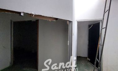 Ruang Usaha Kantor Bekas Pabrik Kosmetik dekat Pasar Lempuyangan