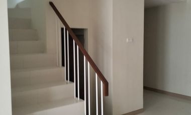 Rumah 2 Lantai Lokasi Strategi di Rappocini, Makassar