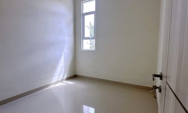 DI JUAL RUMAH 400 JUTA AN JALAN HERTASNING MAKASSAR