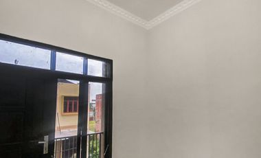 Dijual Rumah Demang Lebar Daun Palembang, Townhouse Cantik di Macan Ku