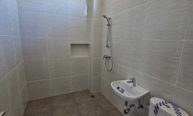 DIJUAL VILLA MODERN MURAH DALAM KOMPLEKS NUSA DUA