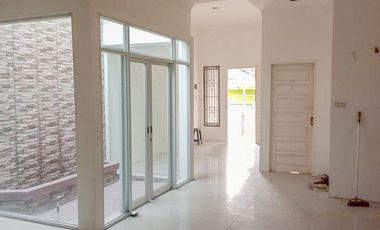 Dijual Rumah Palembang di Versailles Residence