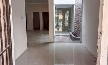 Dijual Rumah Palembang di Versailles Residence