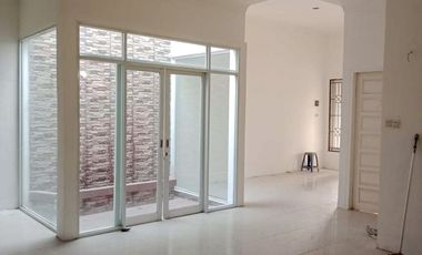 Dijual Rumah Palembang di Versailles Residence