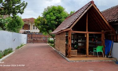 Rumah Terawat Siap Huni Sekitar Alun Alun Kidul dan Titik Nol