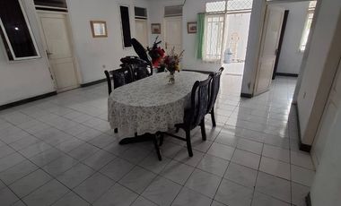 Rumah Untuk Penginapan Sekitar RSUD Cimacan Dekat Jalan Raya Puncak