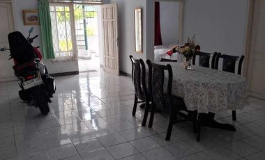 Rumah Untuk Penginapan Sekitar RSUD Cimacan Dekat Jalan Raya Puncak