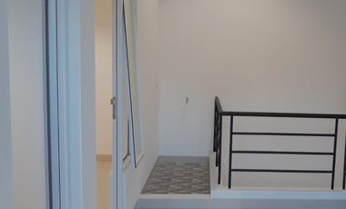 Dijual Rumah Baru 2,5 Lt Kompleks Anti Banjir Kelapa Gading