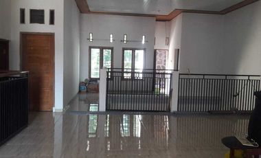 Rumah Mewah 280 m2 di Pusat Kota Purwakarta Kel Ciseureuh