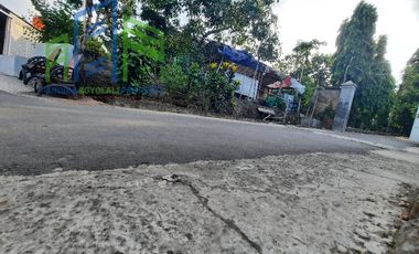 dijual Tanah dan bangunan rumah dekat RSUD Boyolali Kota