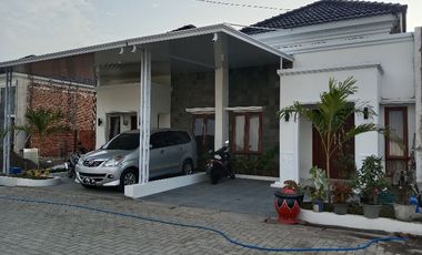 perumhan sapphi meditarania adiwerna