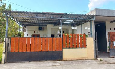 Rumah bagus murah colomadu dijual cepat siap huni