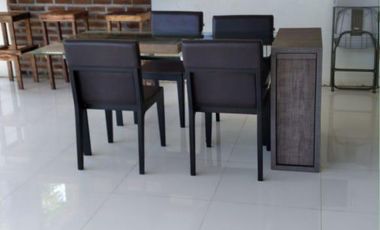 Rumah Luxury semi furnish di Citra green dago