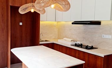 dijual villa style mediteranian lantai 2 munggu