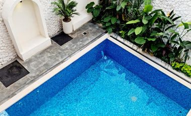 dijual villa style mediteranian lantai 2 munggu