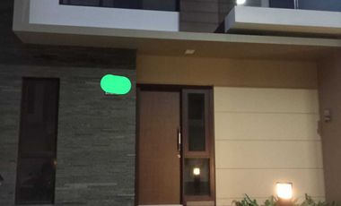Disewakan Rumah 5kt siap huni di Olive Summarecon Bekasi