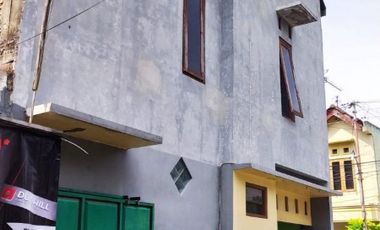 Rumah Hook Strategis Cocok buat Bisnis di Jajar Laweyan Solo (AR)