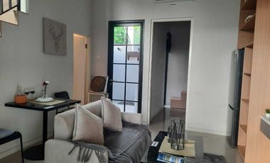 Dijual rumah 2 Lantai Exclusive Cluster De Naila Park Harga Murah