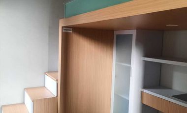 Dijual rumah 2 Lantai Exclusive Cluster De Naila Park Harga Murah