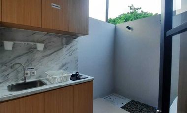 Dijual rumah 2 Lantai Exclusive Cluster De Naila Park Harga Murah