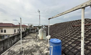 Rumah Elit Mayor Ruslan