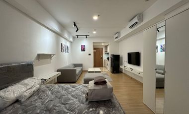 sewa apartemen studio skandinavia tangcity mall apartment tangerang
