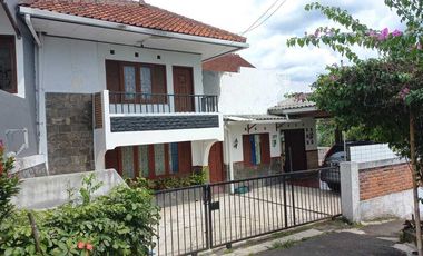 Rumah dengan view gunung Jl Skip Lanwang Gintung Bogor Selatan