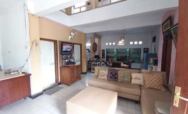 Rumah dengan view gunung Jl Skip Lanwang Gintung Bogor Selatan