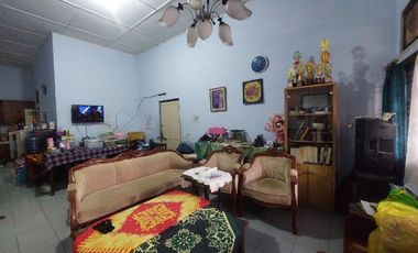 Rumah Hook Tengah Kota Solo Dekat Stasiun Balapan