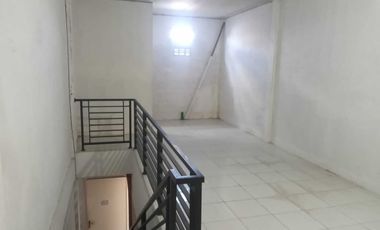 Disewa Ruko Gandeng Pal IX Sungai Kakap Kubu Raya 2 tingkat LB 8 x 16