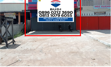 Disewa Ruko Gandeng Pal IX Sungai Kakap Kubu Raya 2 tingkat LB 8 x 16