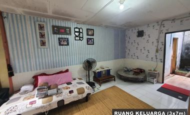 rumah type 140/200m2 di pusat kota komp.amaco