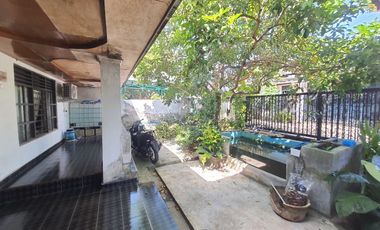 rumah type 140/200m2 di pusat kota komp.amaco