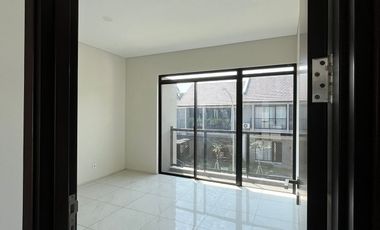 Disewakan Rumah Baru
Tatar Tarubhawana 
Kota Baru Parahyangan Bandung